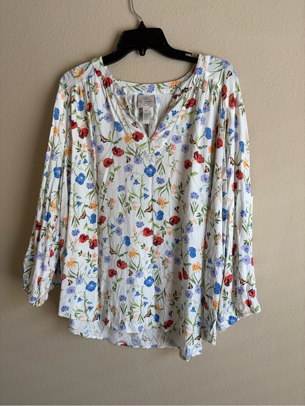St. John’s Bay White Floral Peasant Blouse with Red & Blue Flowers